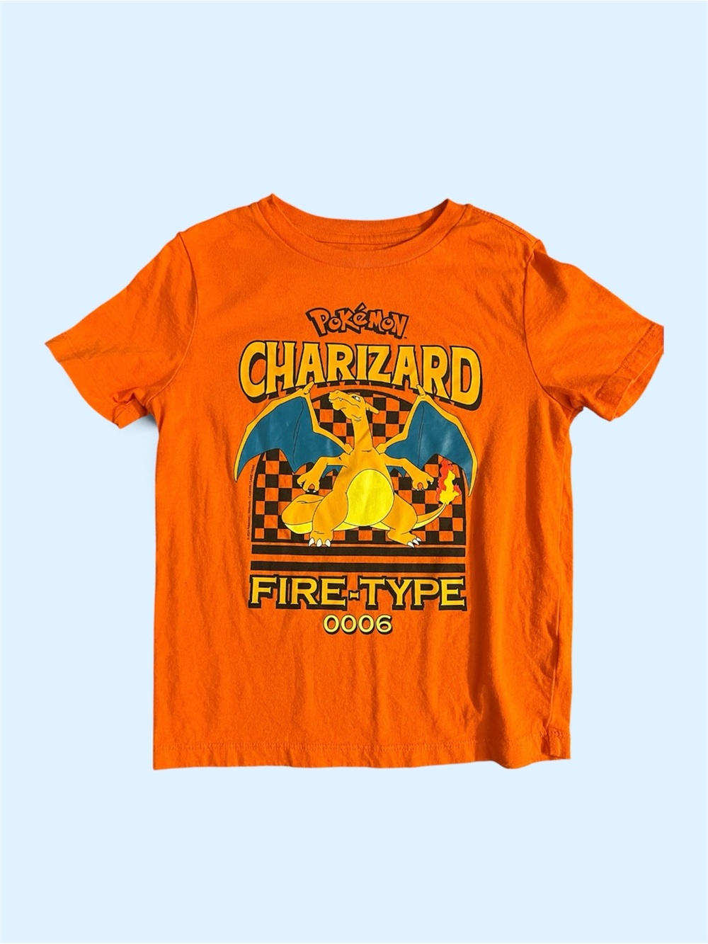 Camiseta Pokémon Charizard Old Navy para Niño – Talla S (6-7)